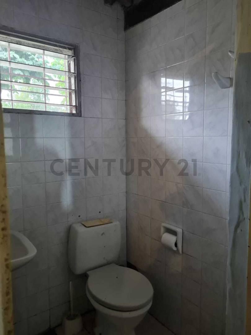 Foto de 505 y 142 Hernandez - Casa Quinta 2 dormitorios - USD 98.000, imagen 1
