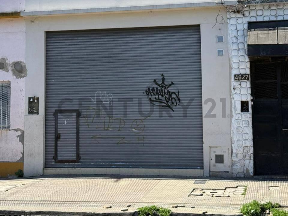 Foto de Venta de local - calle Nueva York e/ Vallparaiso y Marsella, imagen 3