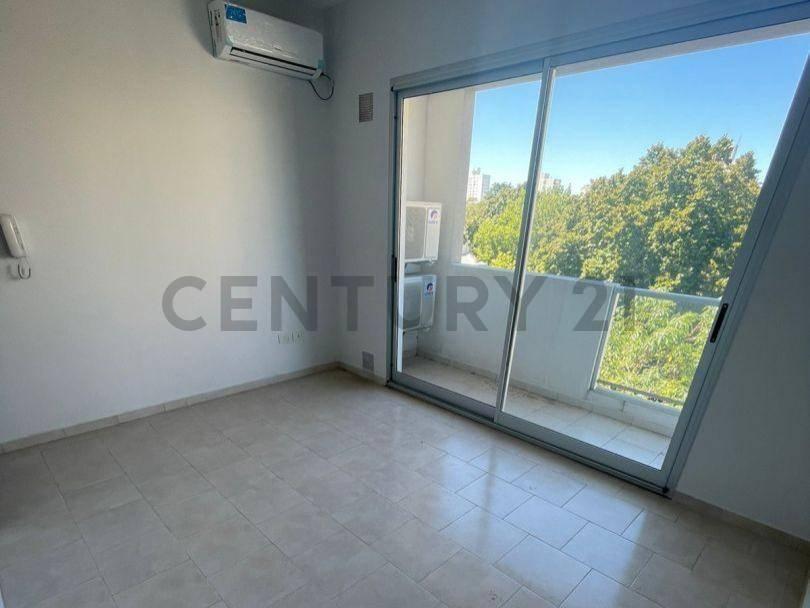 Foto de Departamento 1 Dormitorio al Frente, 65 entre 7 y 8 La Plata, imagen 4