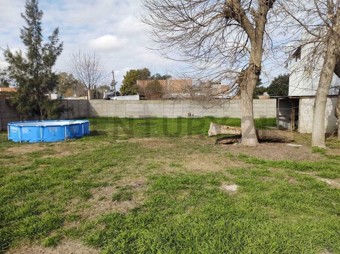 Foto de 522 y 165 VIVIENDA MAS SALON LOTE 800m2 EN VENTA LA PLATA, imagen 2
