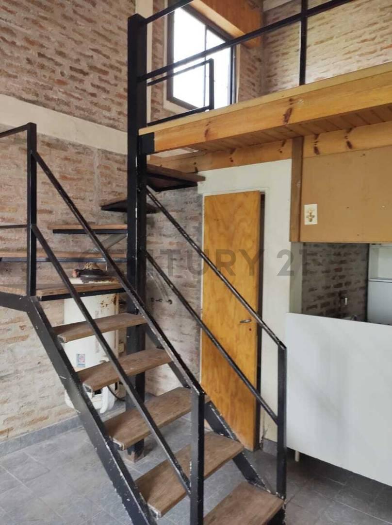 Foto de 522 y 165 VIVIENDA MAS SALON LOTE 800m2 EN VENTA LA PLATA, imagen 5