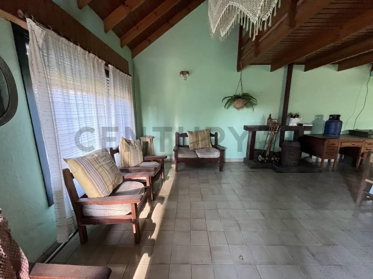 Foto de Casa quinta en venta - Punta Lara - Calle 102 e/ 9 y 11, imagen 5