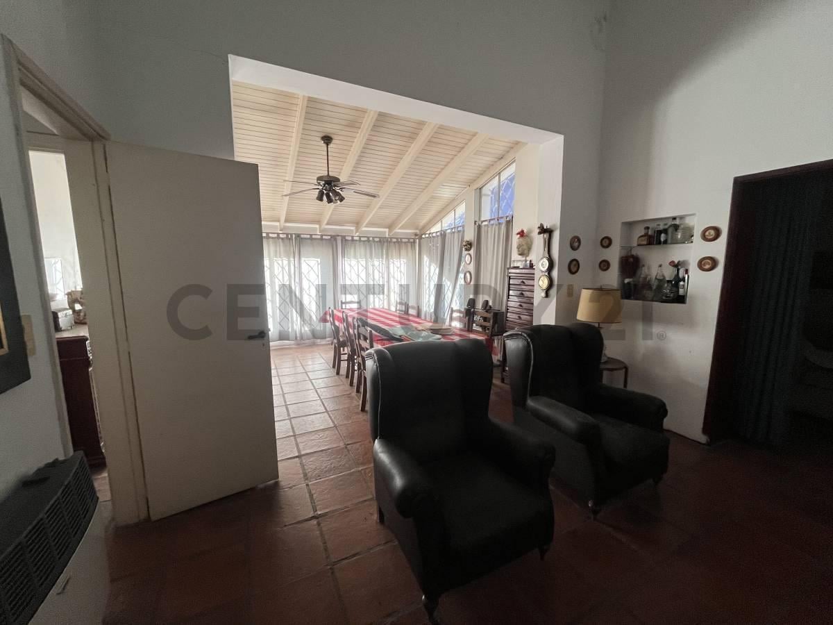 Foto de 133 esquina 484 - Casa quinta en venta Gorina La Plata, imagen 4