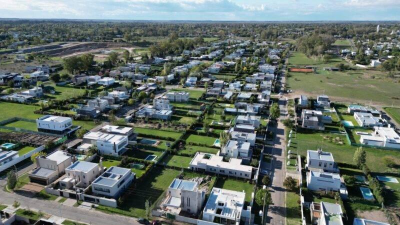 Foto de Venta de Lote de 597,90m2 en José Hernández, La Plata, Barrio Don Carlos, imagen 1