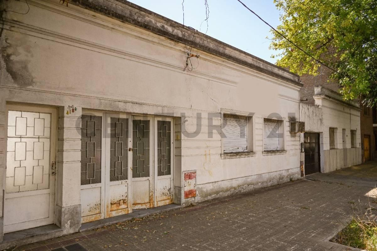 Foto de Calle 18 e/ 40 y 41 |Casa 3 dormitorios en venta La Plata IDEAL, imagen 1