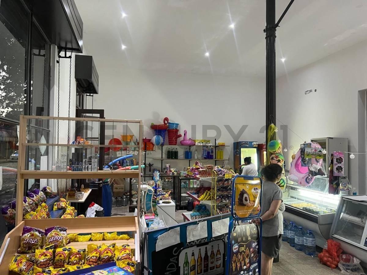 Foto de Venta de Local , Berisso - Calle Nueva York y 171, imagen 2