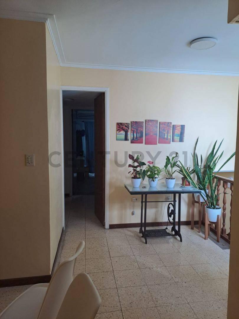 Foto de PH con 3 dormitorios en diagonal 107 - Plaza Olazabal - SIN EXPENSAS!!!, imagen 5