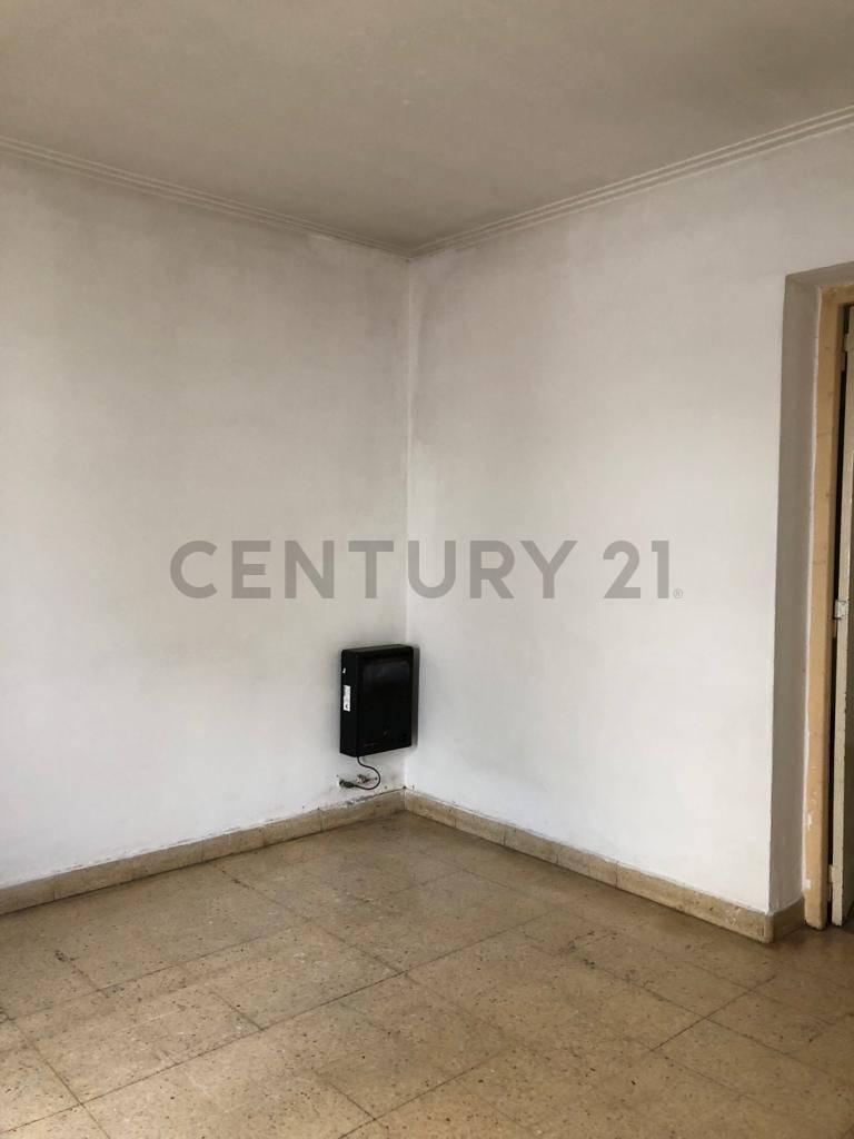 Foto de 9 entre 63 y 64 Casa mas Departamento en Venta La Plata, imagen 2