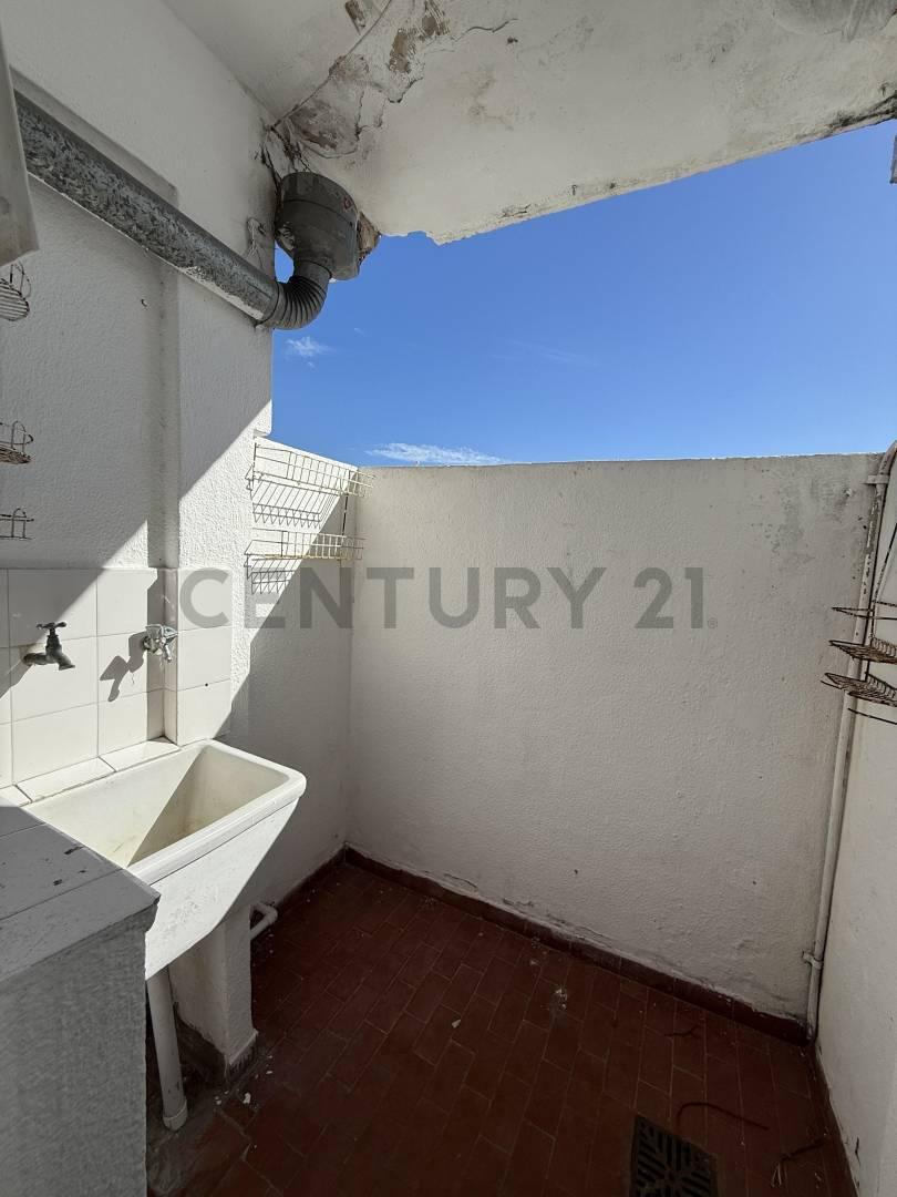 Foto de VENTA DE DEPARTAMENTO DOS DORMITORIOS - CALLE 2 E/ 49 Y 50, imagen 4