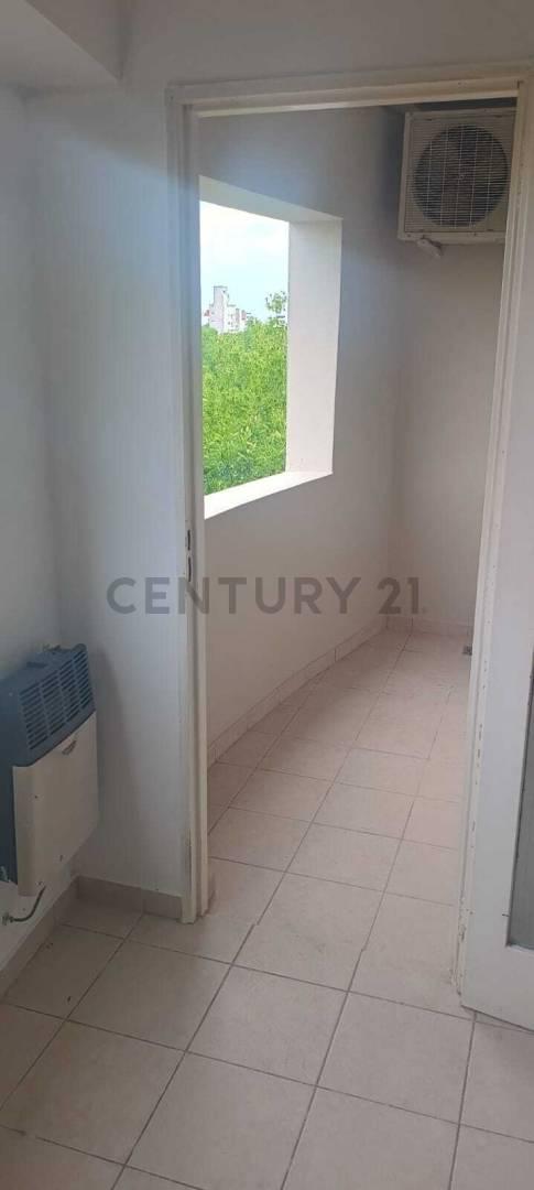 Foto de ALQUILER DE DEPARTAMENTO, 40 ENTRE 6 Y 7!!, imagen 5
