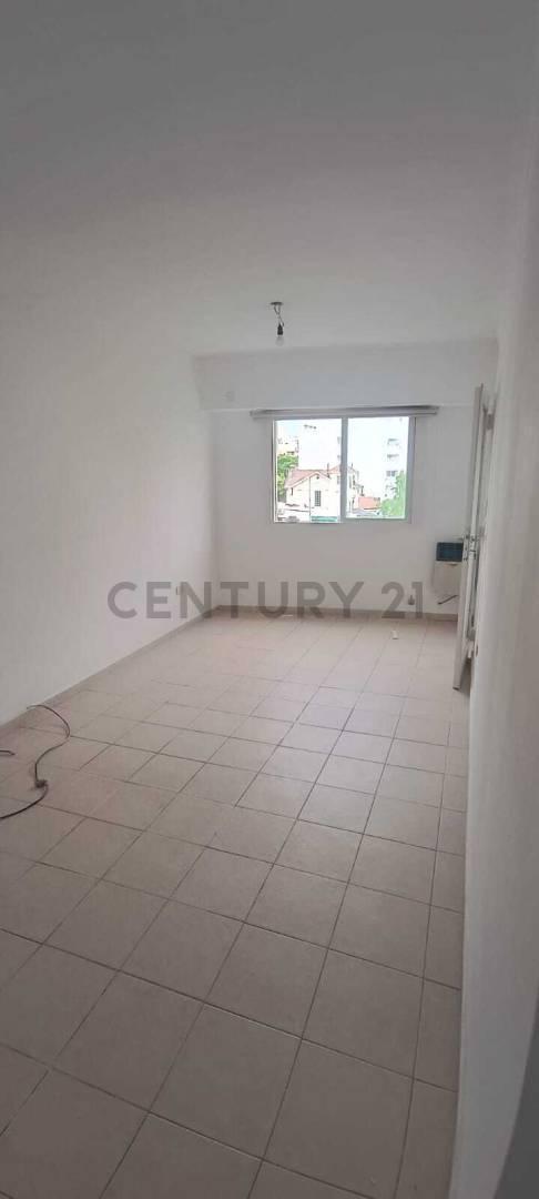 Foto de ALQUILER DE DEPARTAMENTO, 40 ENTRE 6 Y 7!!, imagen 1