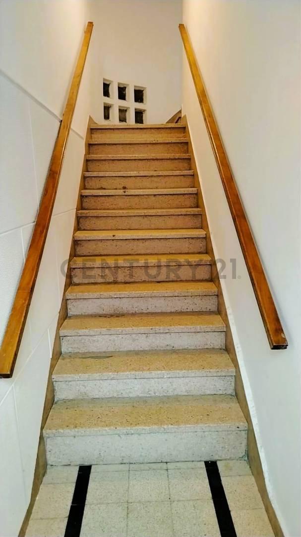 Foto de VENTA DE PH (58 E/ 5Y6) - 2 DORMITORIOS, imagen 1