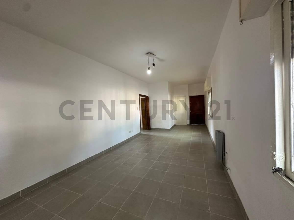 Foto de 85 Y 12 | DEPARTAMENTO DE 3 DORMITORIOS REFACCIONADO EN VENTA, imagen 5