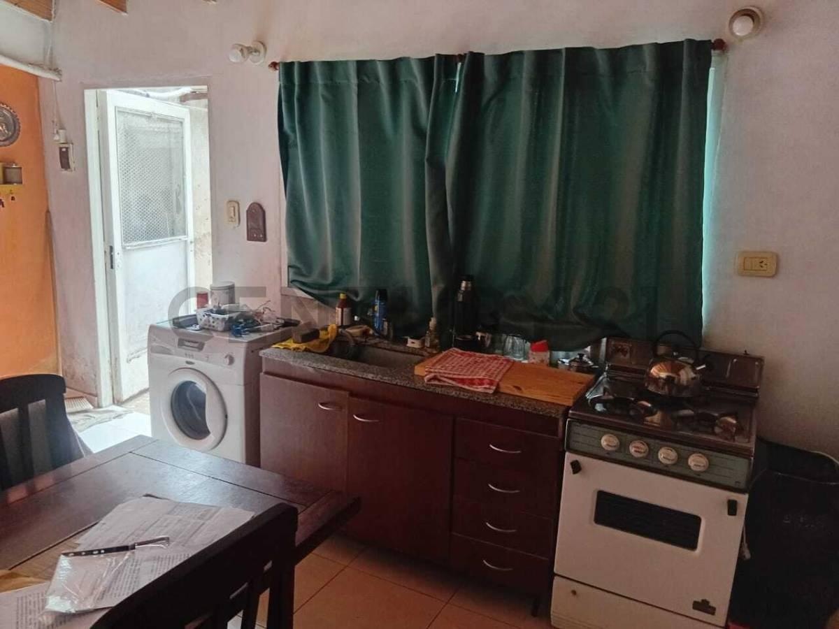 Foto de CALLE 39 E/ 131 Y 132 | CASA EN VENTA DE DOS DORMITORIOS, imagen 2