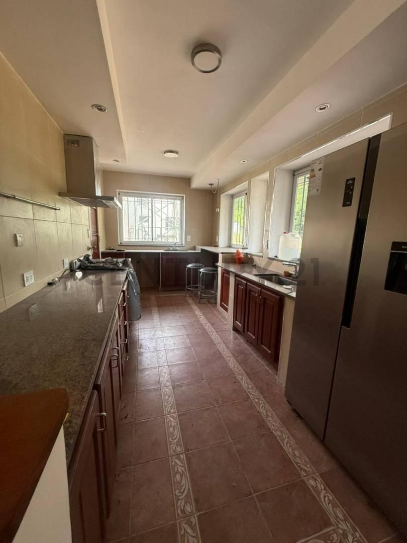 Foto de 170 entre 43 y 44 - CASA EN VENTA, imagen 2