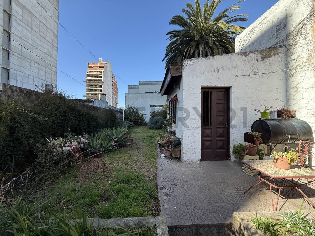 Foto de 60 e/ 17 y 18 TERRENO, imagen 1