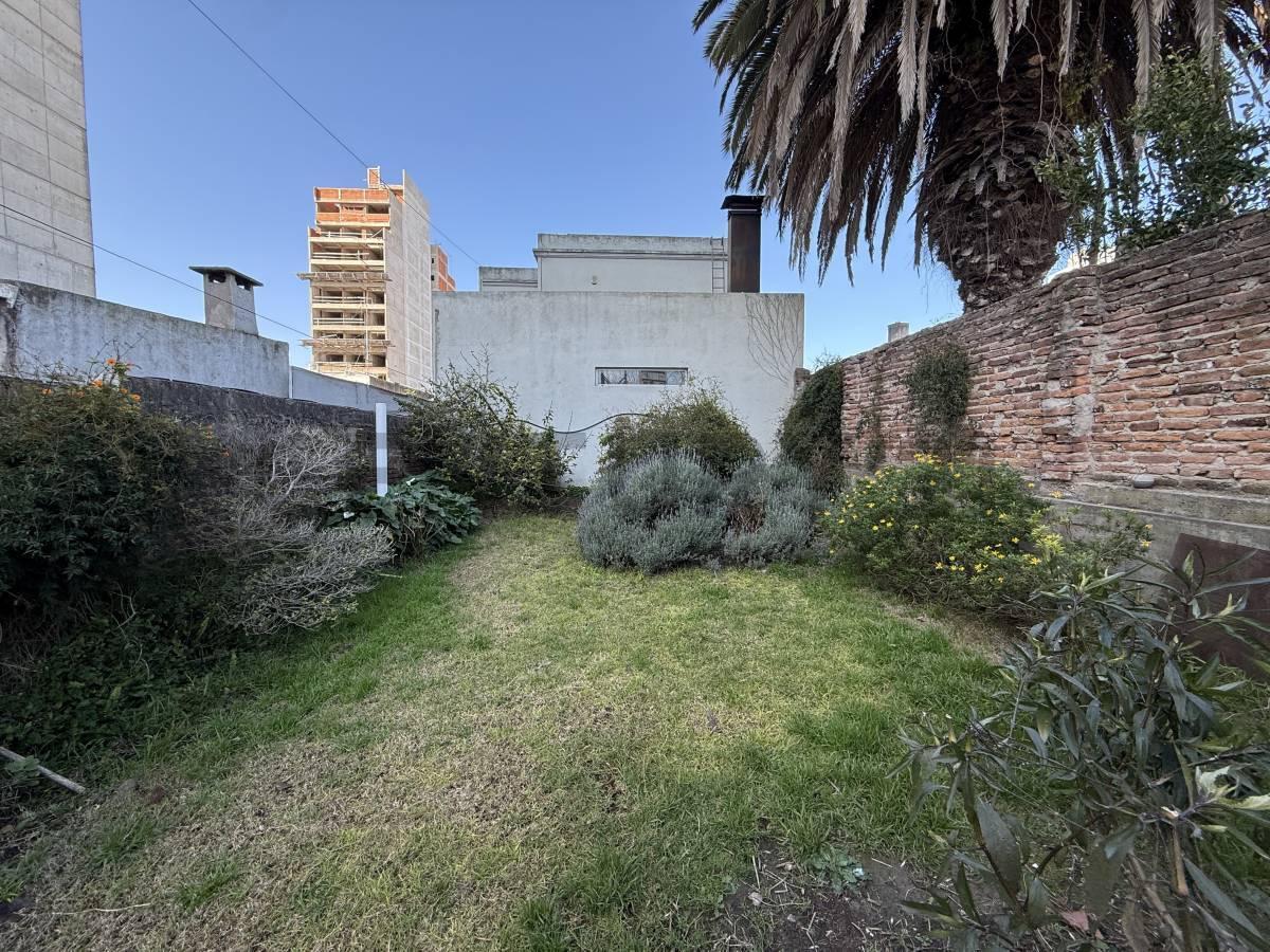 Foto de 60 e/ 17 y 18 TERRENO, imagen 3