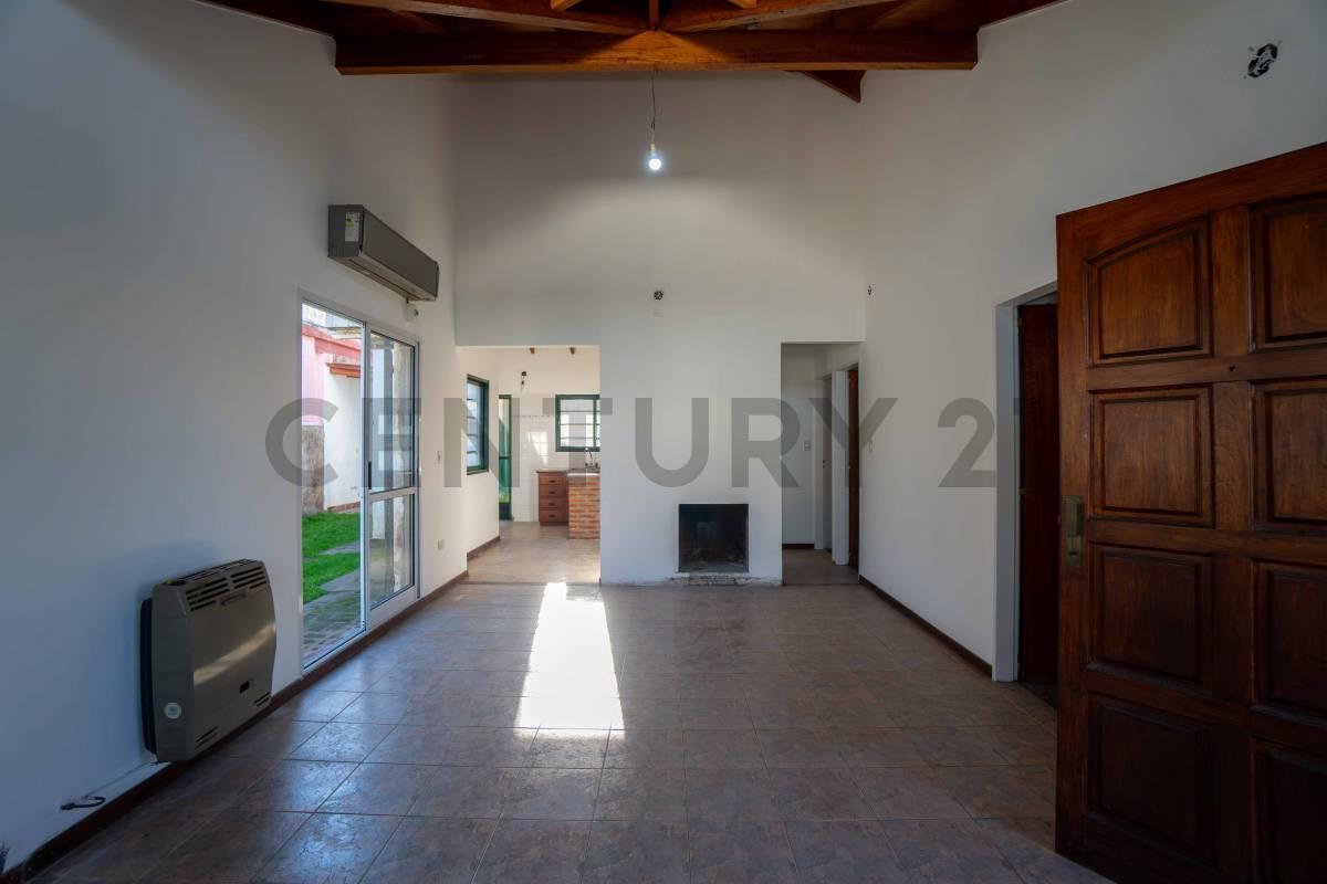 Foto de Casa en venta en Gonnet de 2 dormitorios, imagen 3
