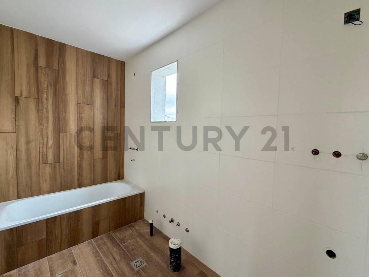 Foto de DEPARTAMENTO 1 DORMITORIO EN OBRA AVANZADA LA PLATA, imagen 4