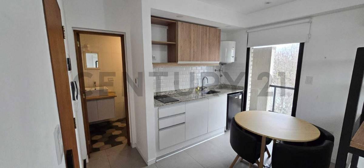 Foto de Departamento en alquiler en La Plata, imagen 1