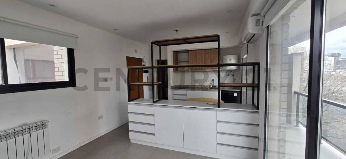 Foto de Departamento en alquiler en La Plata, imagen 5