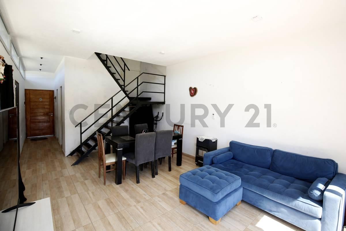 Foto de Casa en Alquiler La Plata (dos dormitorios), imagen 2