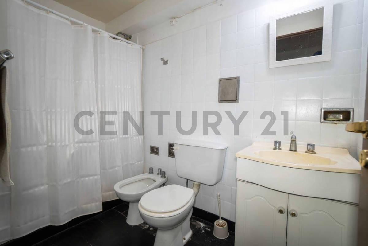 Foto de Departamento de 3 dormitorios en venta - La Plata, imagen 4
