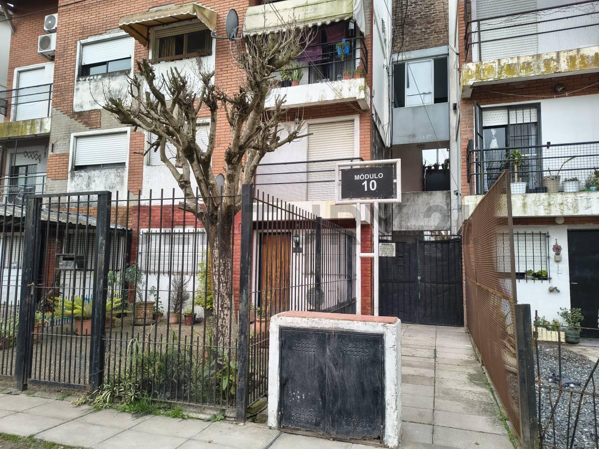 Foto de DEPARTAMENTO EN VENTA EN LA PLATA DE 2 DORMITORIOS, imagen 1