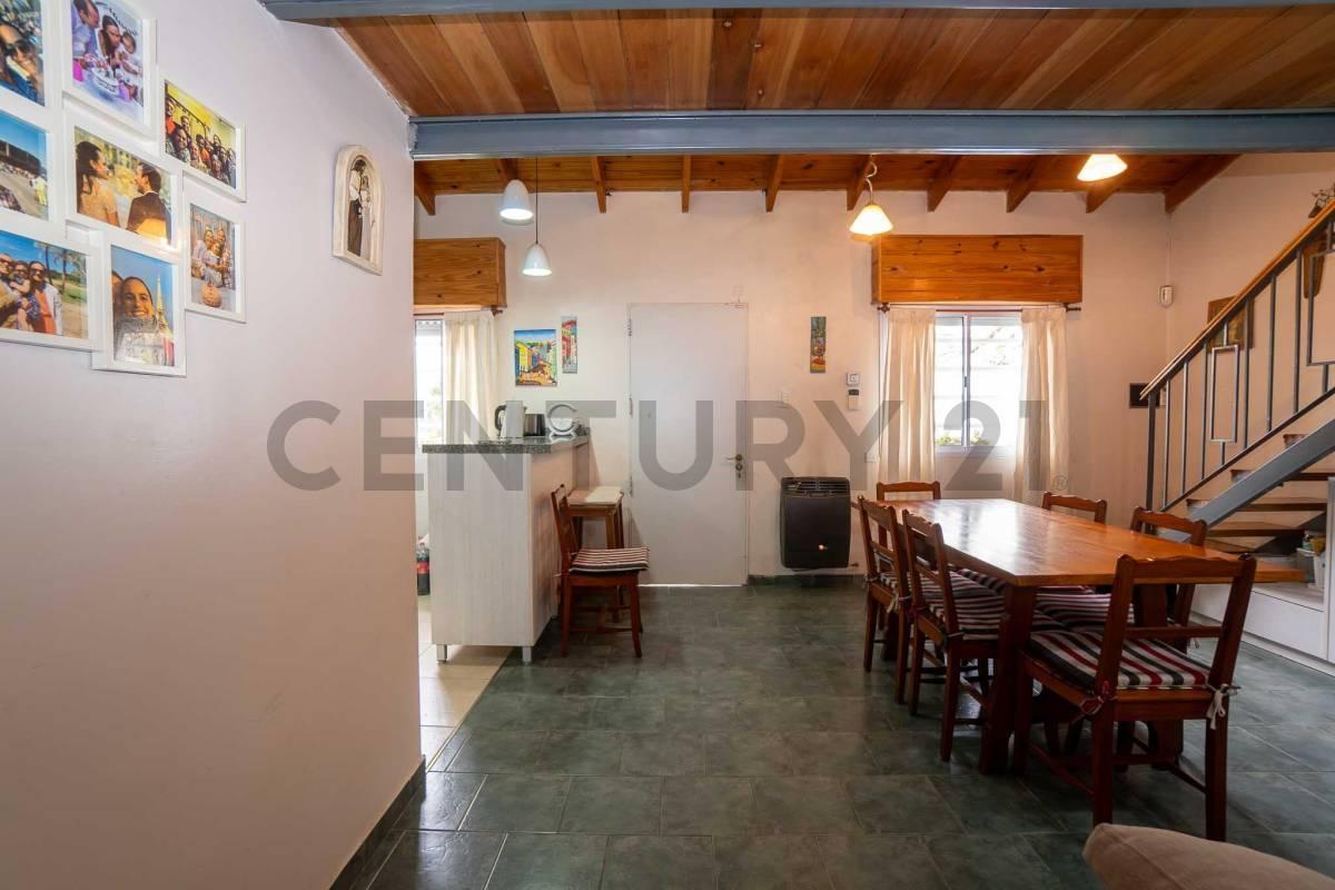 Foto de Casa en venta en Villa Elisa, imagen 1