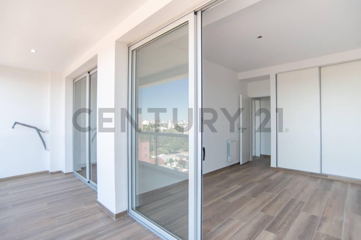 Foto de DEPARTAMENTO EN VENTA EN LA PLATA, imagen 2