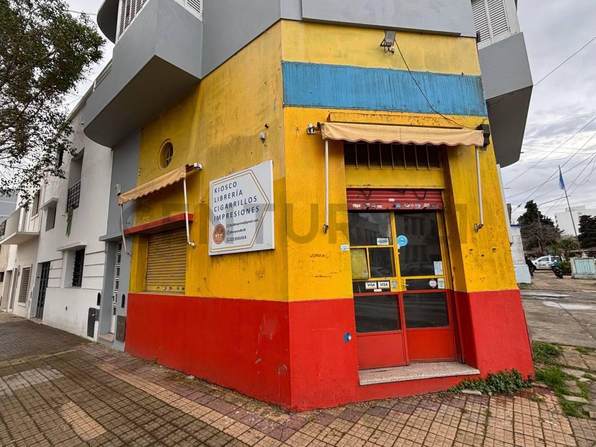 Foto de Local comercial con oficina en alquiler en La Plata, imagen 4