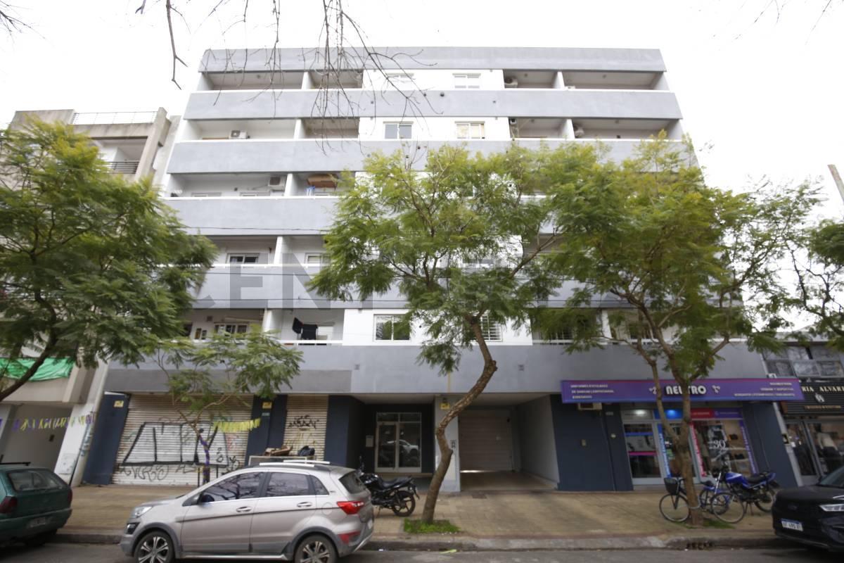 Foto de Departamento en venta en La Plata de un dormitorio con cochera, imagen 5