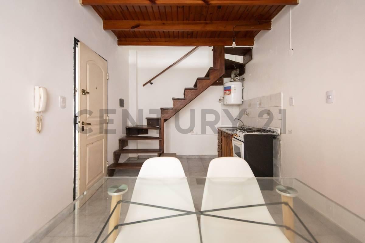 Foto de Ph dúplex en venta en La Plata, imagen 1