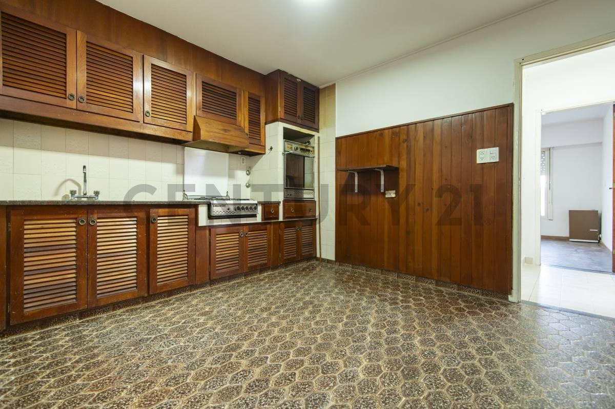 Foto de CASA EN VENTA EN LOS HORNOS DE 3 DORMITORIOS, imagen 2