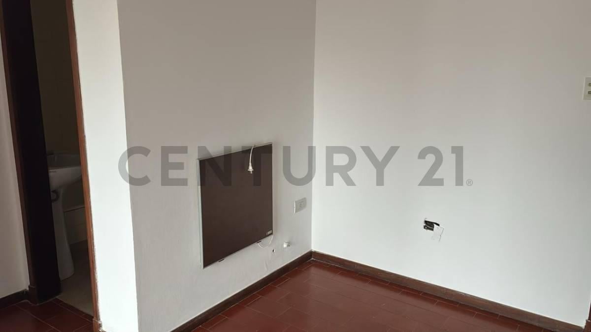 Foto de Departamento en alquiler en La Plata de 1 dormitorio, imagen 1