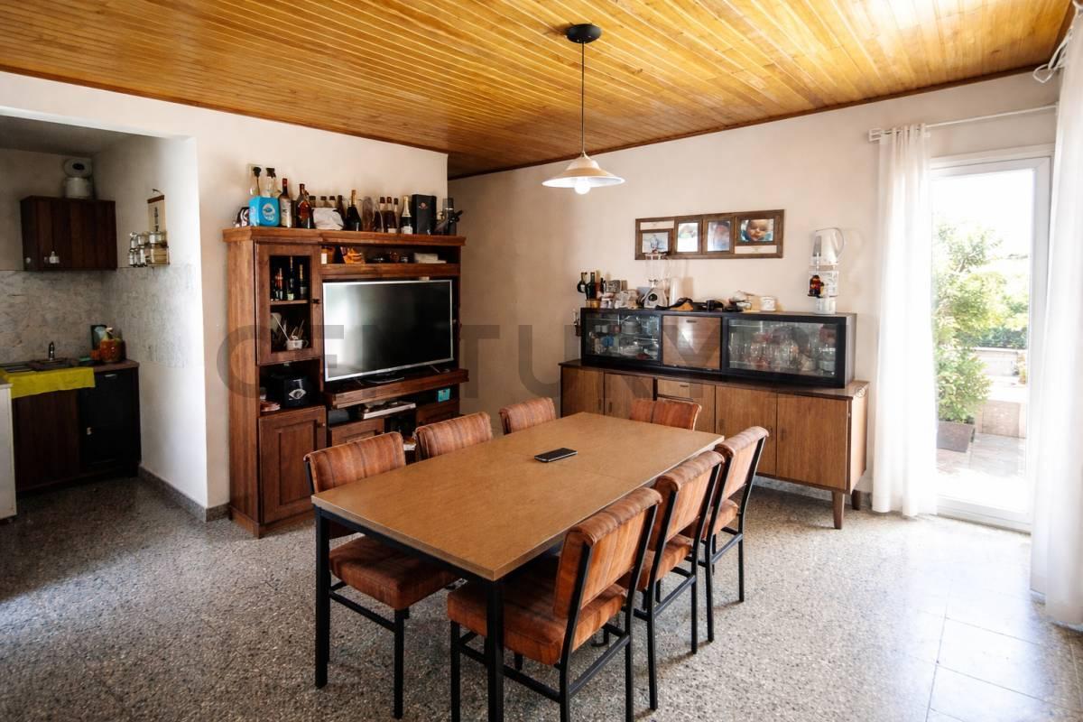 Foto de 17 e/ 38 y 39 Departamento en PH con patio propio, imagen 4