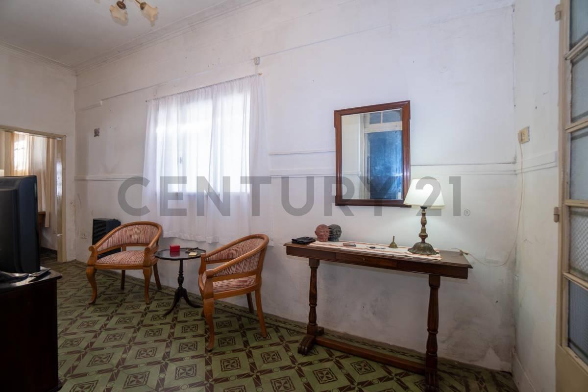 Foto de PH en venta de dos dormitorios en Ensenada, imagen 2