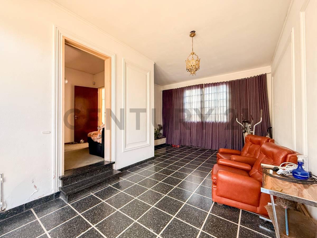 Foto de Casa en venta en La Plata de 3 dormitorios, imagen 1