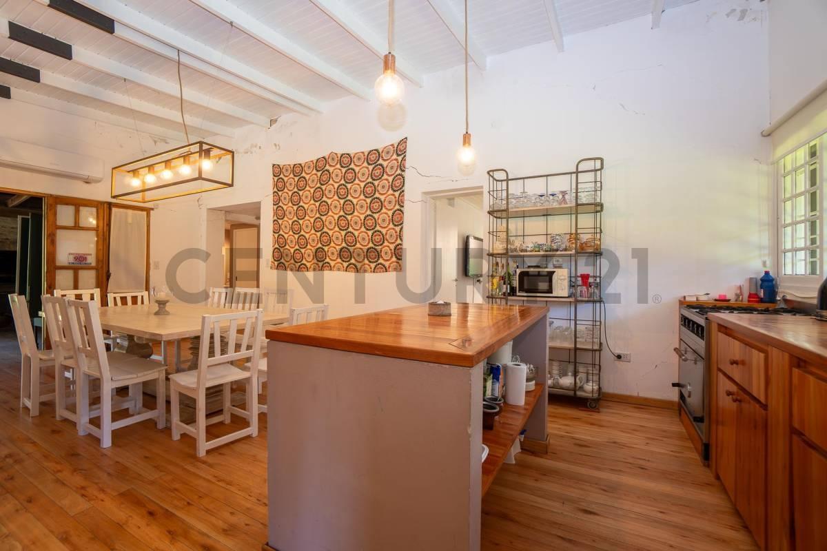 Foto de CASA EN VENTA EN LA PLATA SICARDI, imagen 2