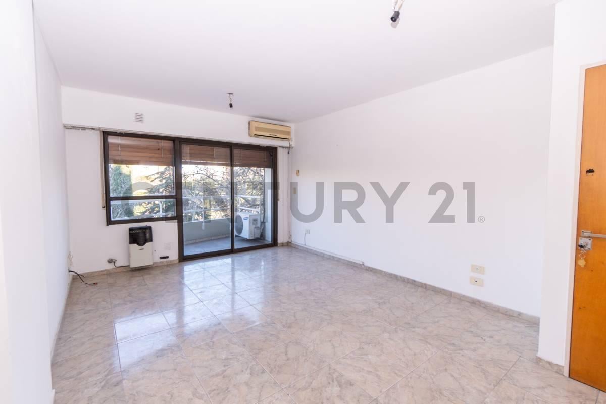 Foto de Departamento en venta en La Plata de dos dormitorios, imagen 2