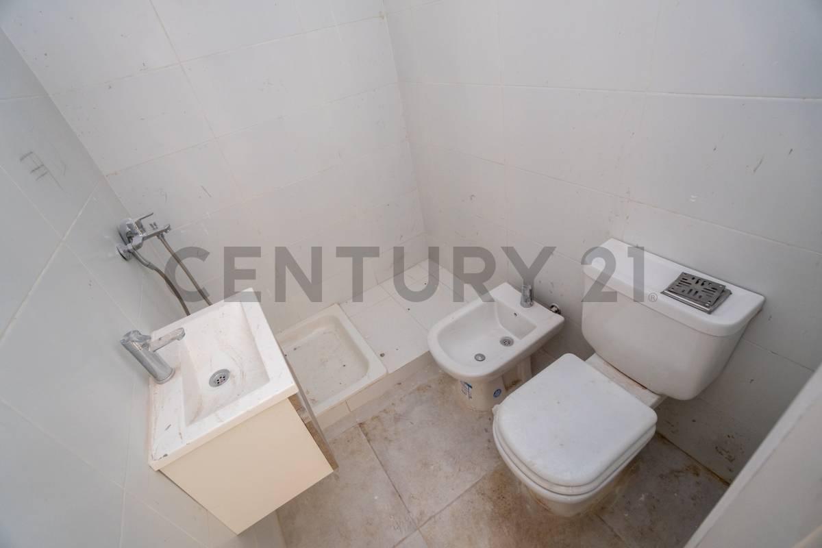 Foto de LOCAL EN VENTA EN LA PLATA A ESTRENAR, imagen 5