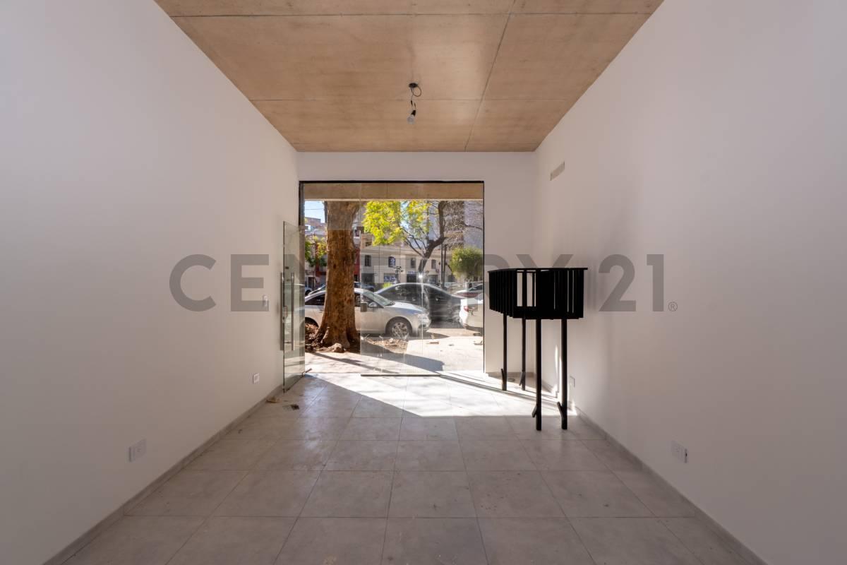 Foto de LOCAL EN VENTA EN LA PLATA A ESTRENAR, imagen 4