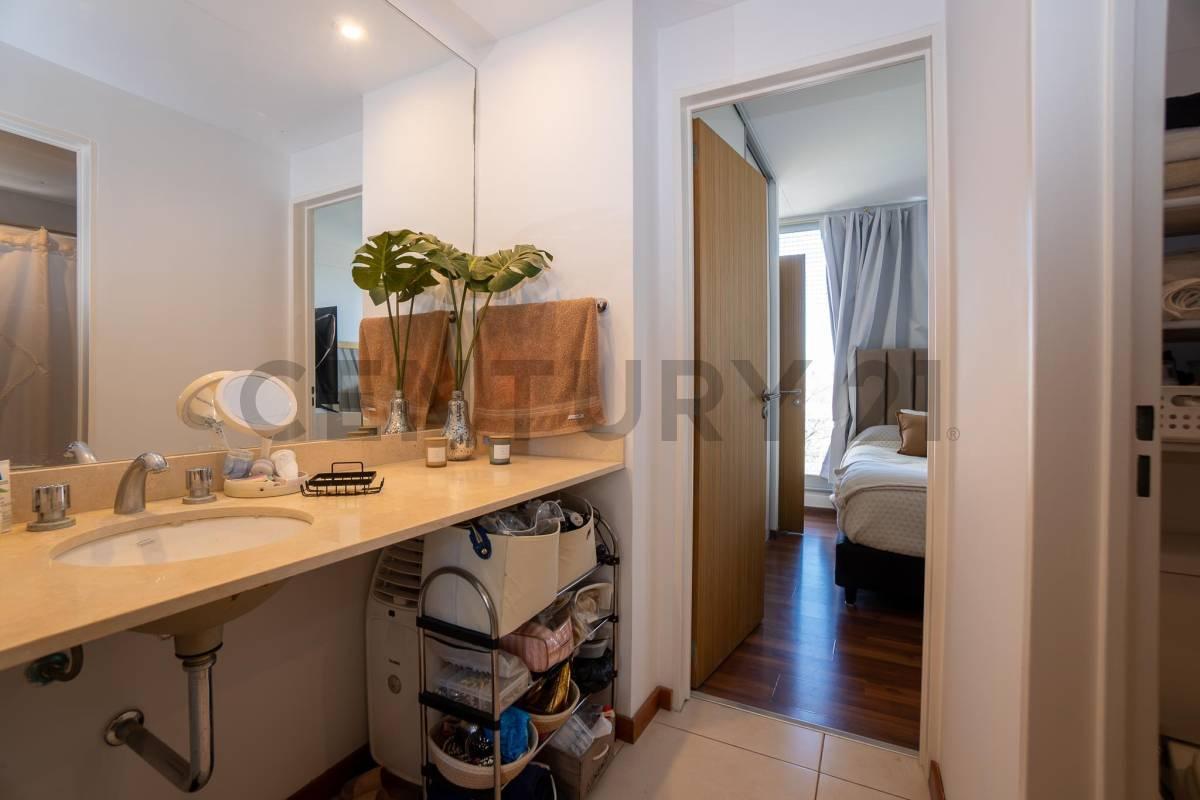 Foto de Departamento en venta, dos dormitorios, cochera, imagen 5