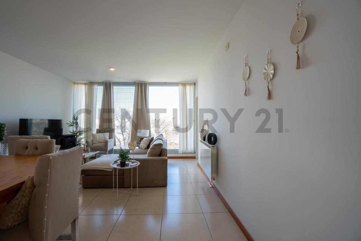 Foto de Departamento en venta, dos dormitorios, cochera, imagen 4