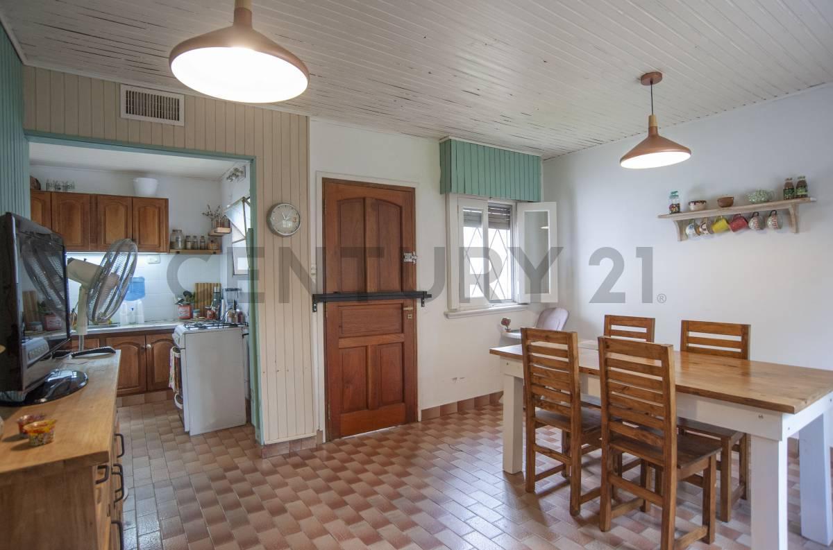 Foto de Casa en venta City Bell - entre Caminos - 3 dormitorios - Lote de 700m2, imagen 4