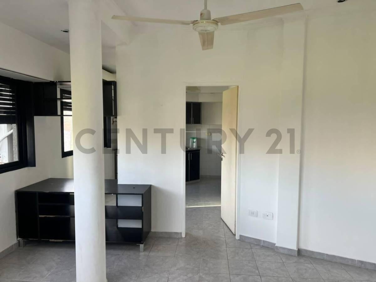 Foto de Departamento 1 Dormitorio en Zona Universitaria - La Plata, imagen 4