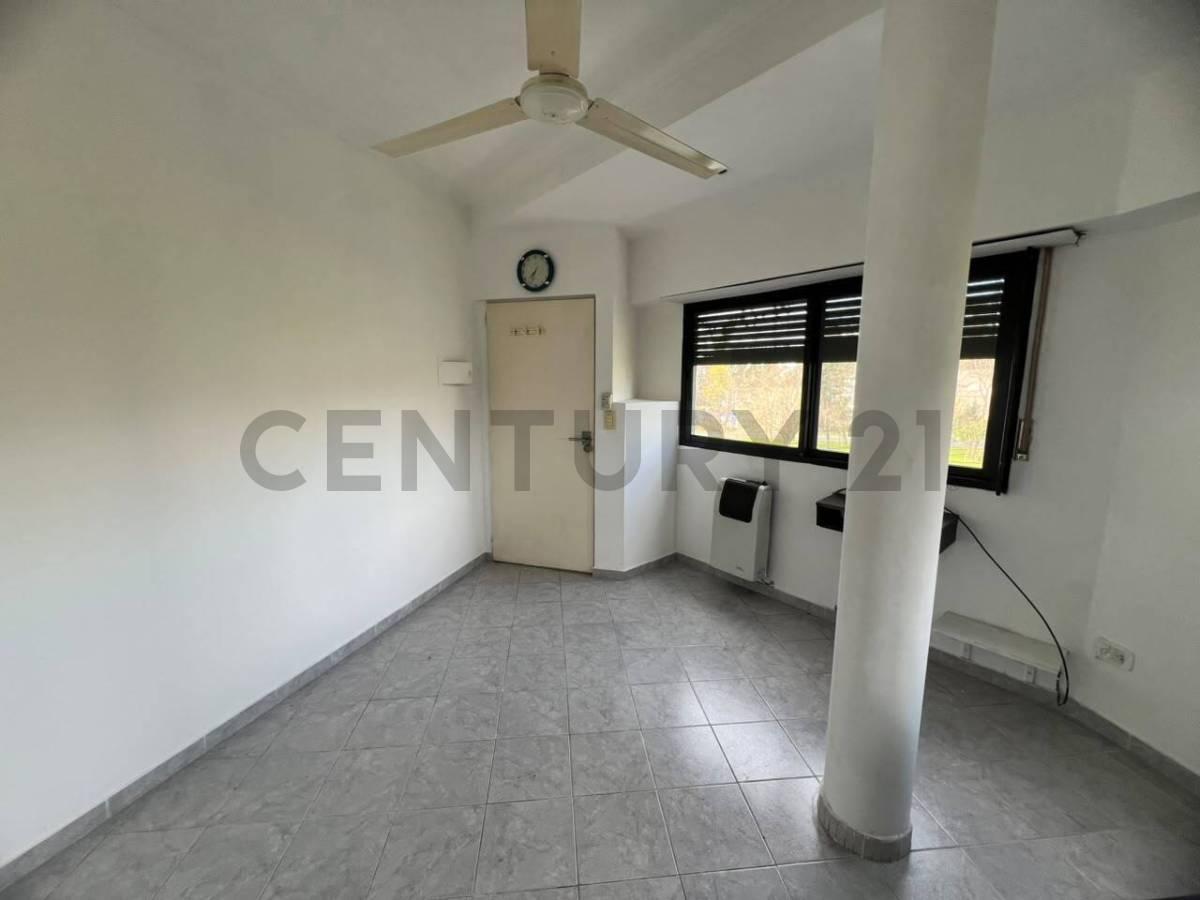 Foto de Departamento 1 Dormitorio en Zona Universitaria - La Plata, imagen 2