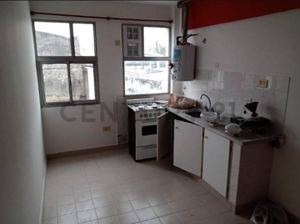 Foto de Monoambiente en venta en La Plata, imagen 2