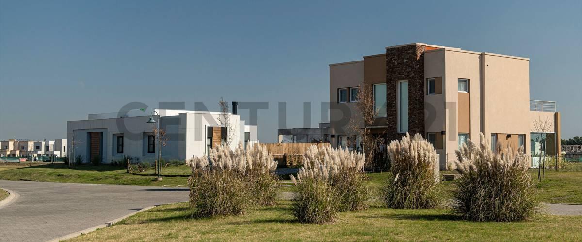 Foto de LOTE EN VENTA EN VILLALOBOS, imagen 1