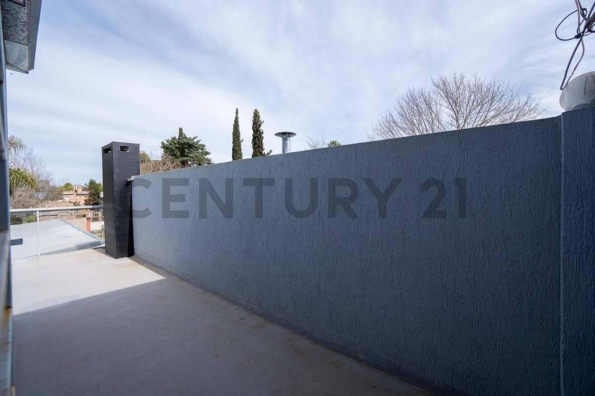 Foto de CASA EN ALQUILER EN SICARDI, imagen 1